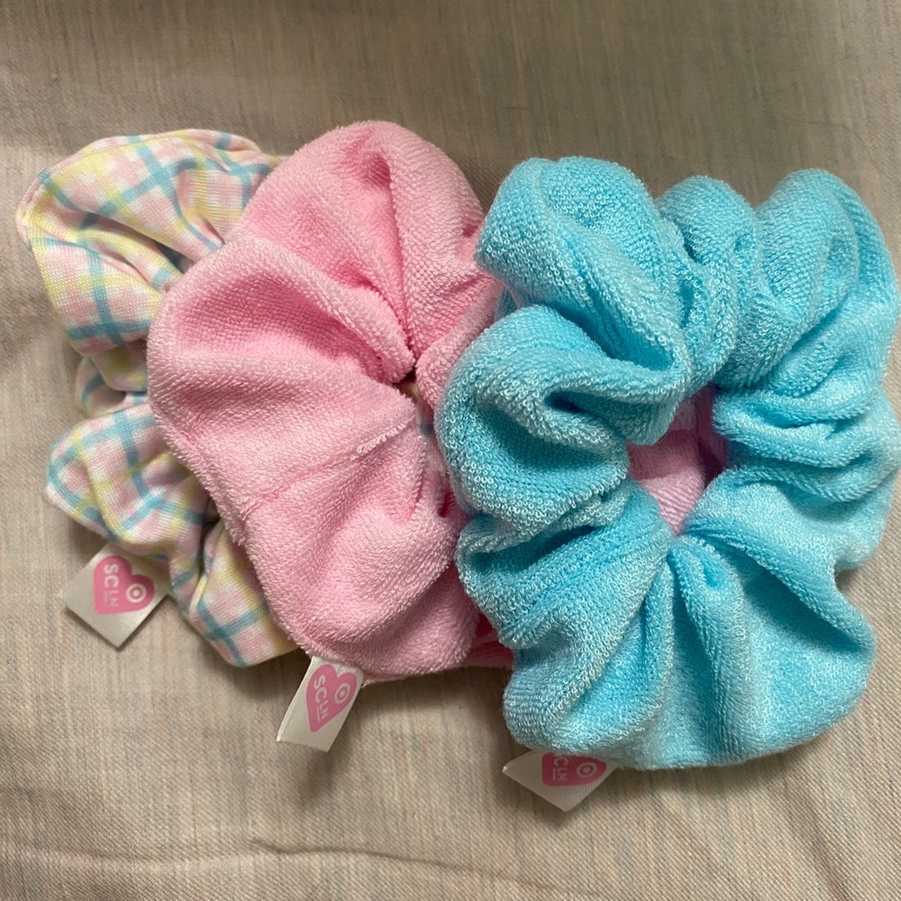 Target x SCL scruntchie set